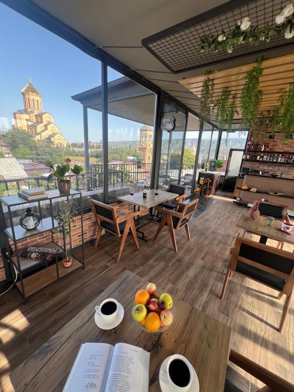 Hotel Livin Tbilisi Exterior foto